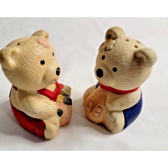 Vintage Ceramic Honey Bee Teddy Bears Salt & Pepper Shakers - Picture 6 of 6